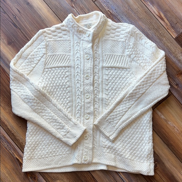 L.L. Bean Sweaters - L.L. Bean Cream Cardigan Sweater Full Button Women's Medium Petite Detailed Knit